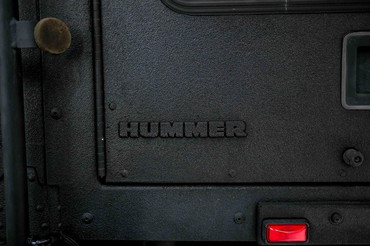 1999 AM General Hummer