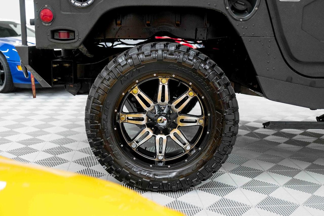 1999 AM General Hummer