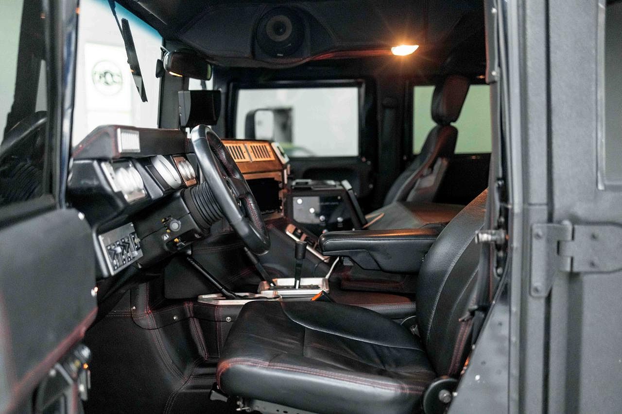 1999 AM General Hummer