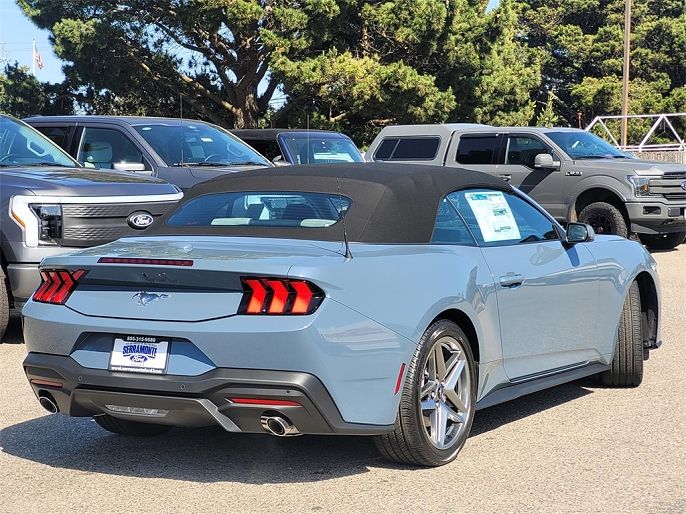 2025 Ford Mustang