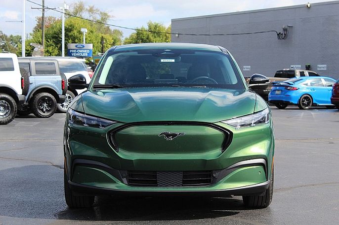 2025 Ford Mustang Mach-E