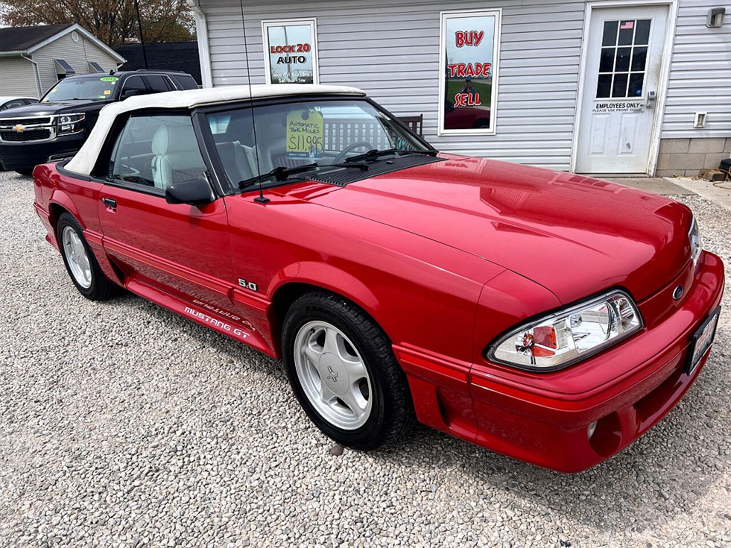 1987 Ford Mustang GT image 1