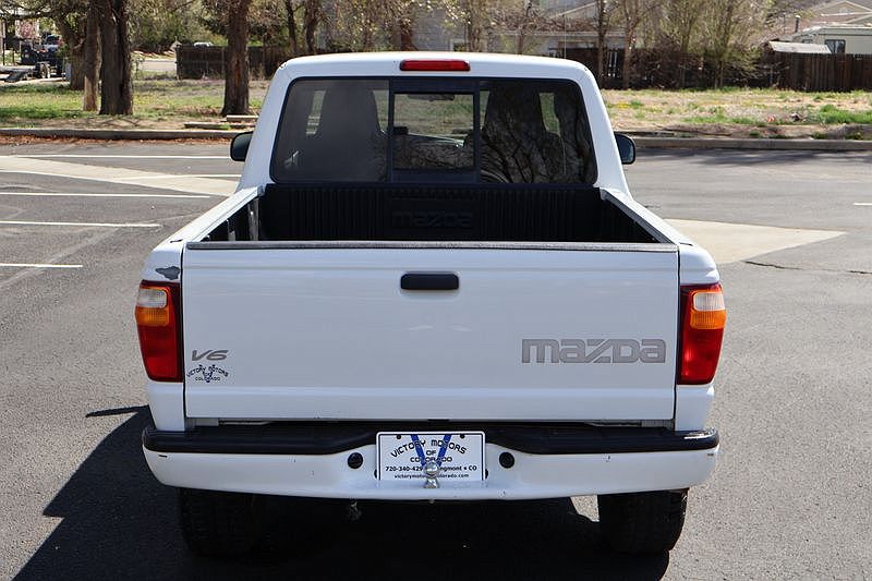 2004 Mazda B-Series B3000 image 5
