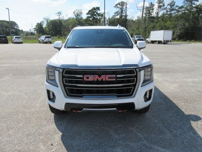 2023 GMC Yukon