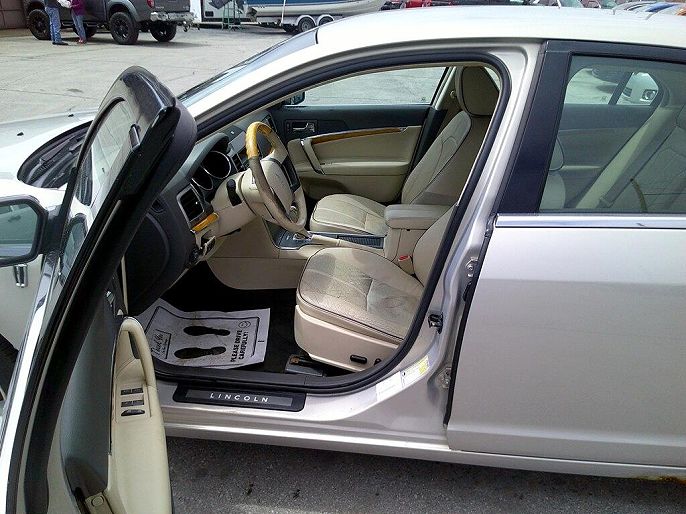 2010 Lincoln MKZ