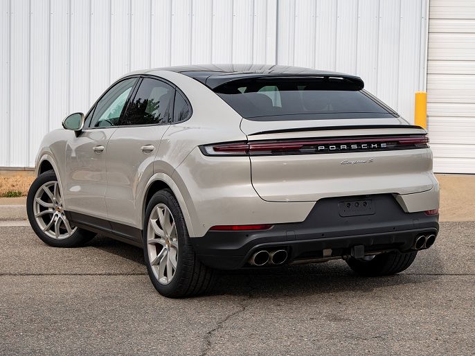 2024 Porsche Cayenne