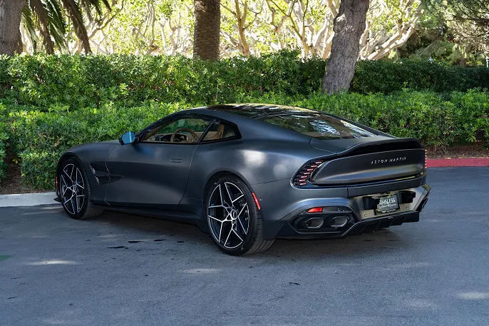 2025 Aston Martin Vanquish