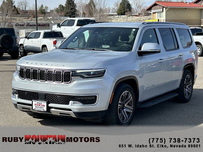 2022 Jeep Wagoneer