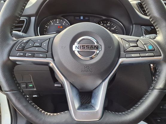 2022 Nissan Rogue Sport SL photo 9