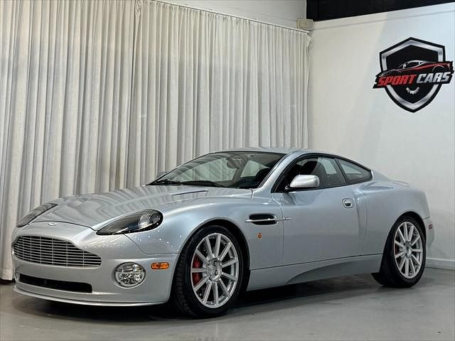 2005 Aston Martin V12 Vanquish