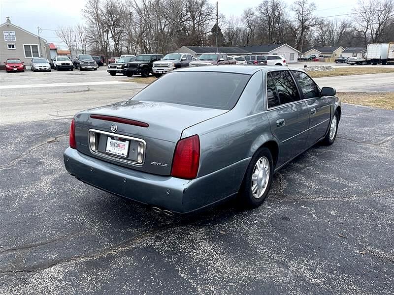 2003 Cadillac DeVille null image 4