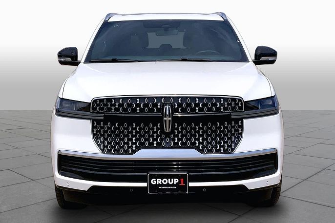 2026 Lincoln Navigator L