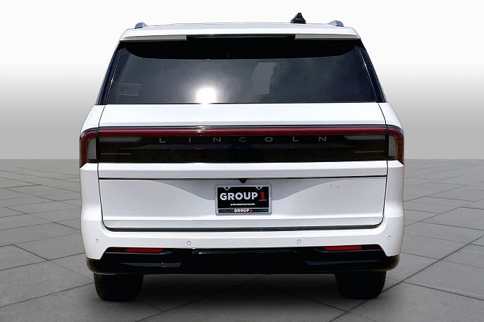 2026 Lincoln Navigator L