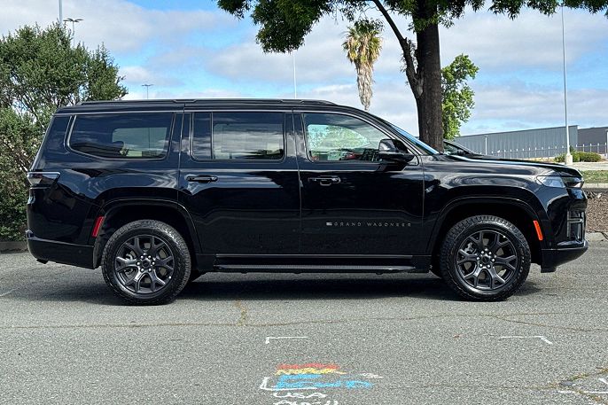 2026 Jeep Grand Wagoneer