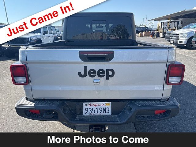 2022 Jeep Gladiator