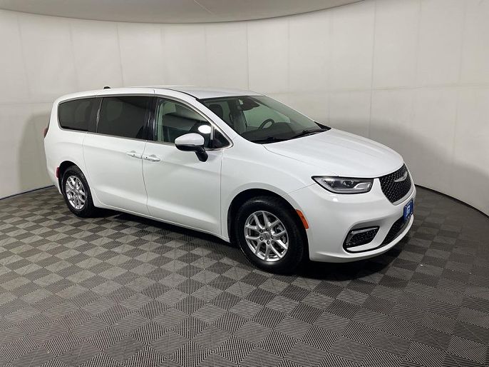 2023 Chrysler Pacifica