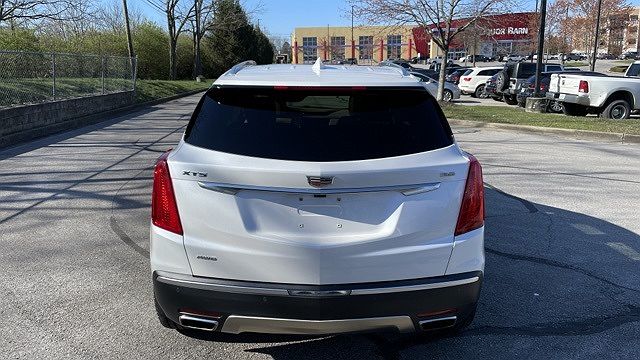 2017 Cadillac XT5 Platinum image 5