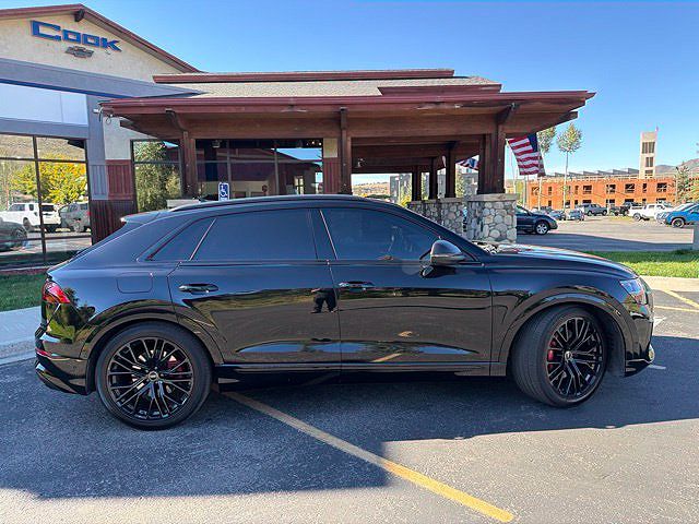 2024 Audi SQ8