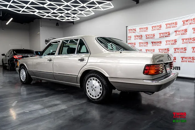 1987 Mercedes-Benz 420