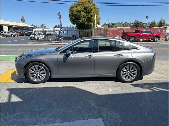 2023 Toyota Mirai