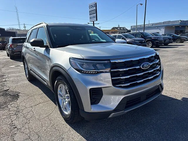 2025 Ford Explorer