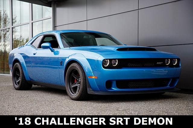 2018 Dodge Challenger SRT image 0