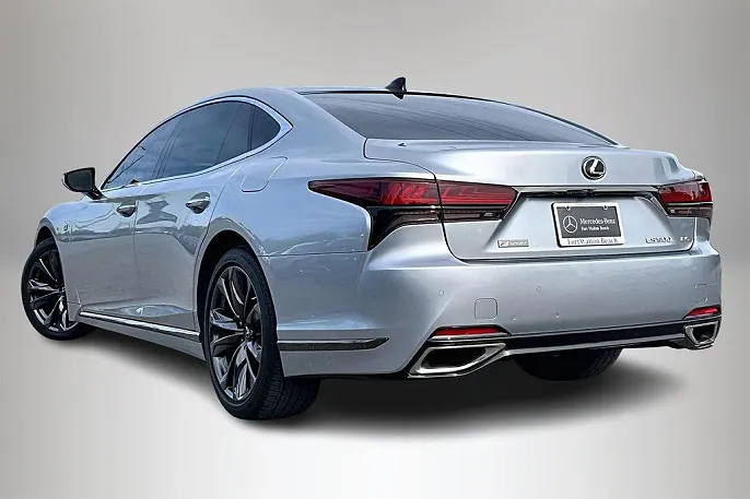 2021 Lexus LS