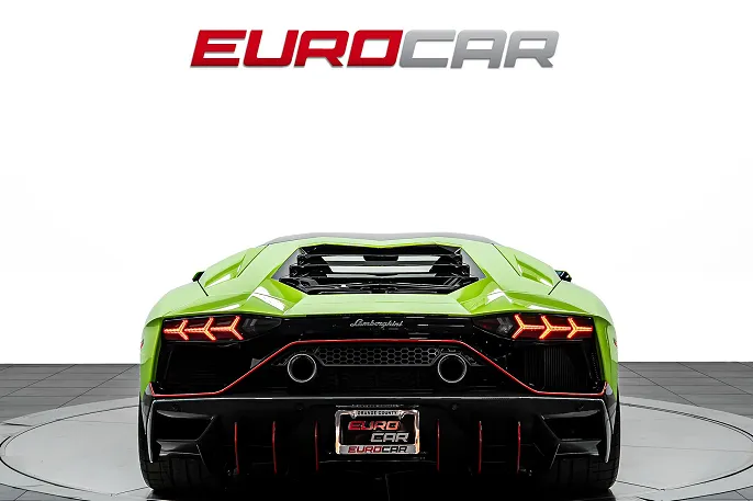 2022 Lamborghini Aventador