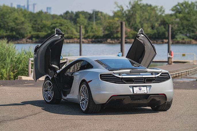 2012 Mclaren MP4-12C