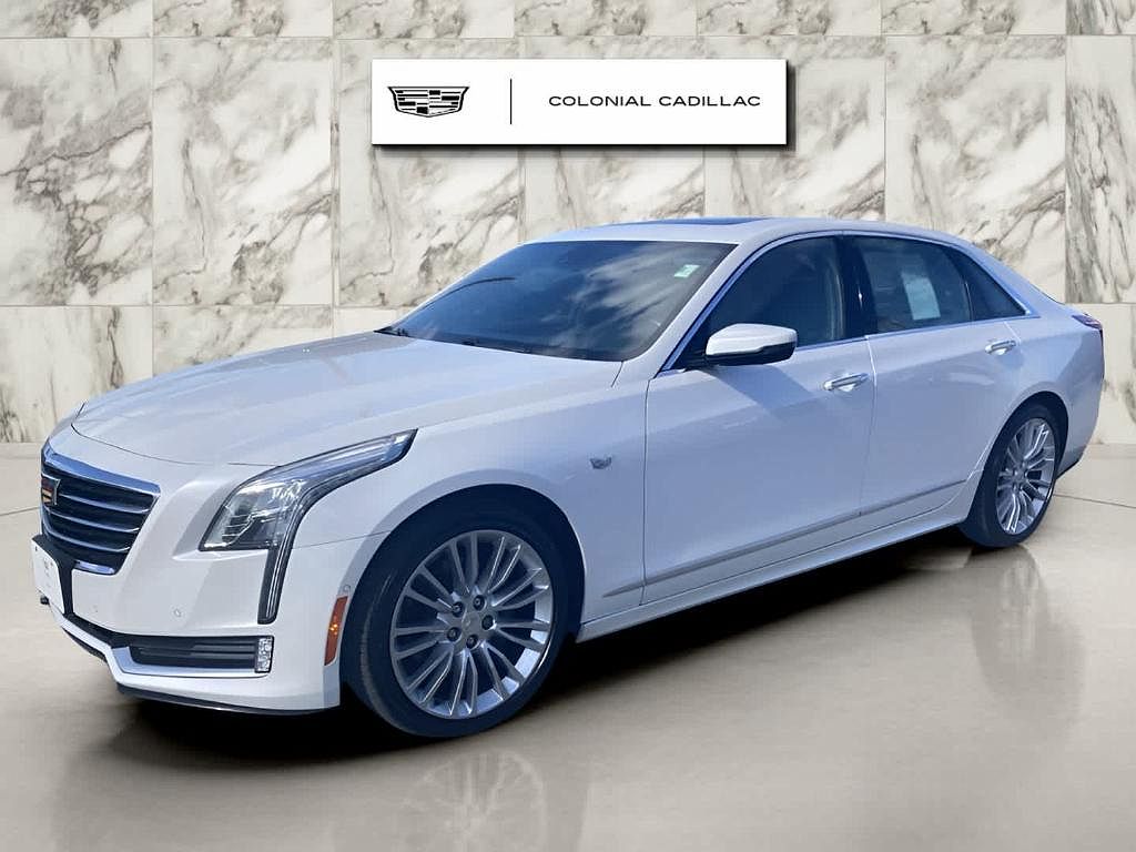 2018 Cadillac CT6 Luxury image 0
