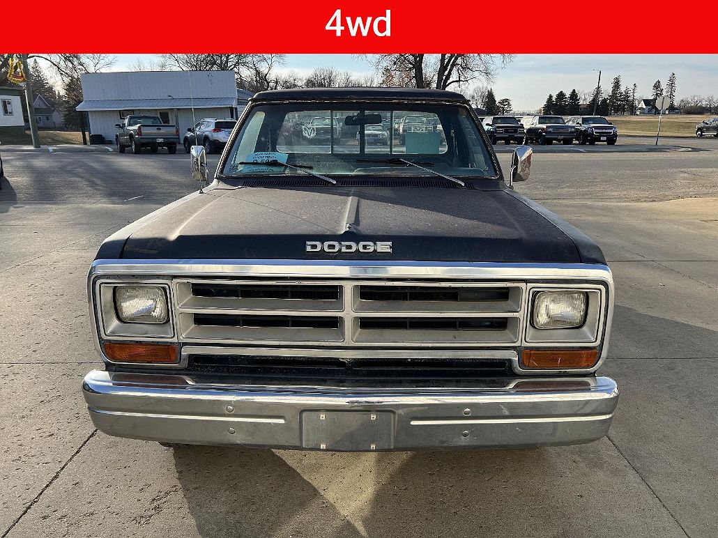 1986 Dodge W100 null image 2