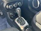 2015 Jeep Renegade null image 8