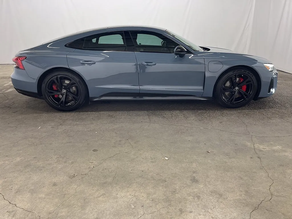 2023 Audi e-tron GT