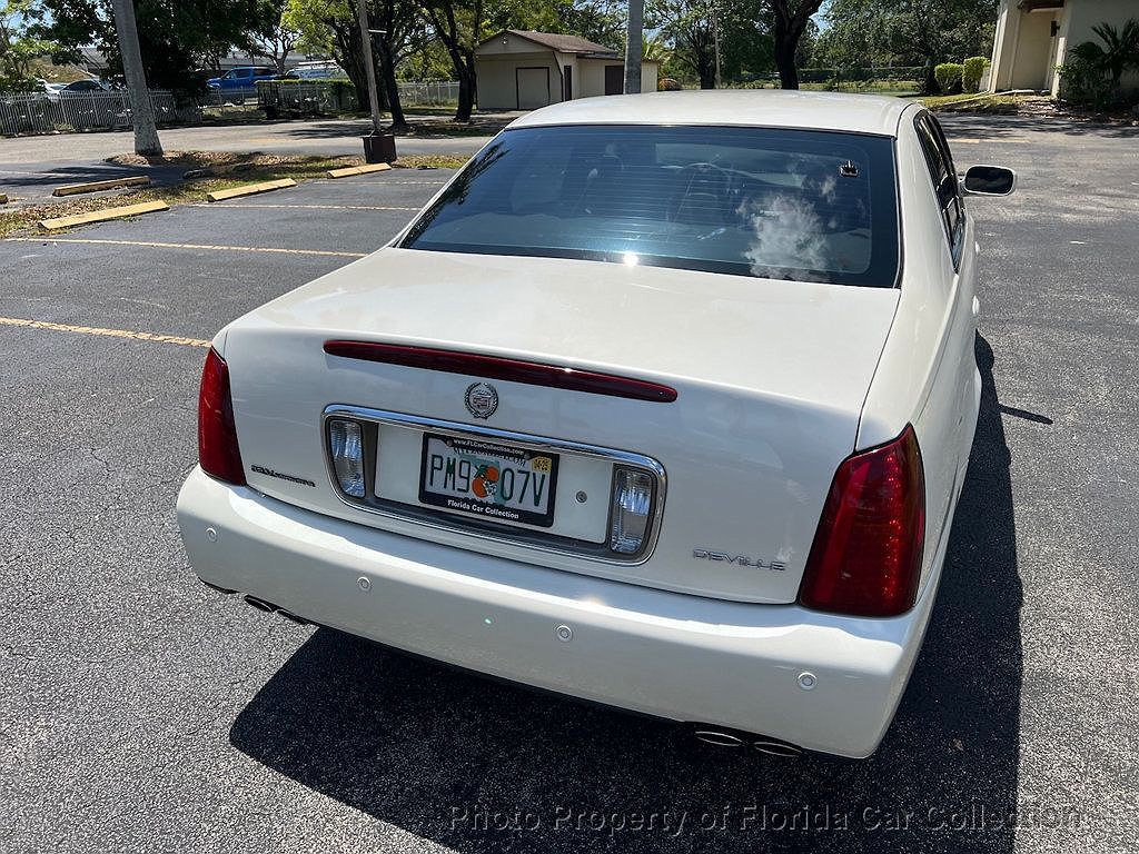 2001 Cadillac DeVille null image 17