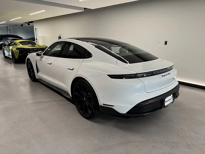2024 Porsche Taycan