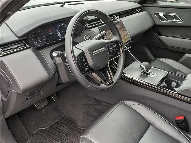 2025 Land Rover Range Rover Velar
