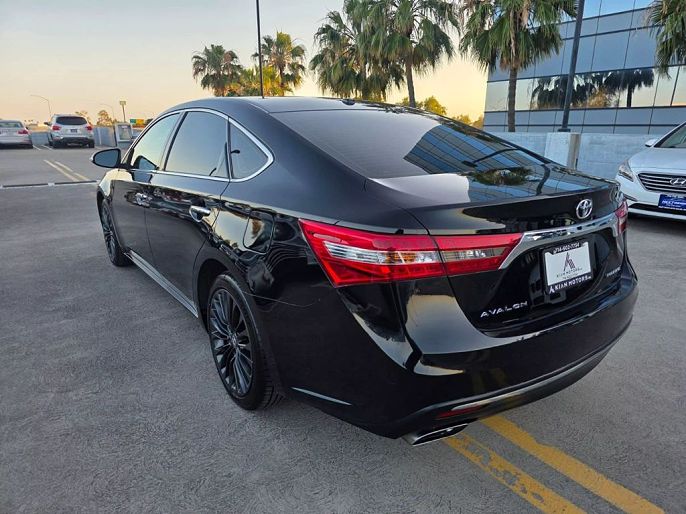 2016 Toyota Avalon