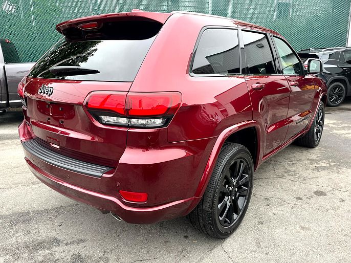 2022 Jeep Grand Cherokee