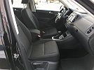 2017 Volkswagen Tiguan Limited image 14