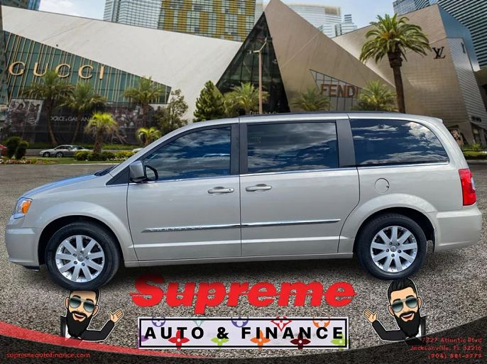 2015 Chrysler Town & Country