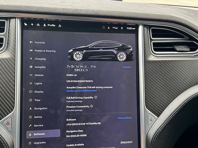 2017 Tesla Model S null image 5
