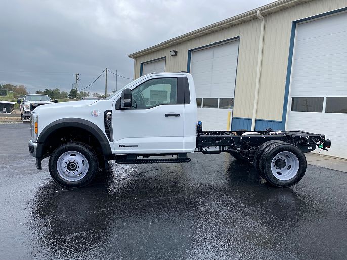 2024 Ford F-550