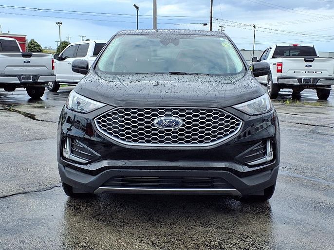 2023 Ford Edge