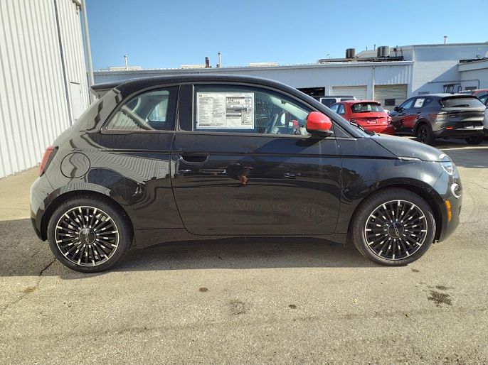 2024 Fiat 500e