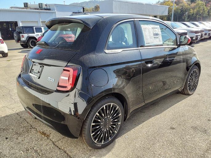 2024 Fiat 500e