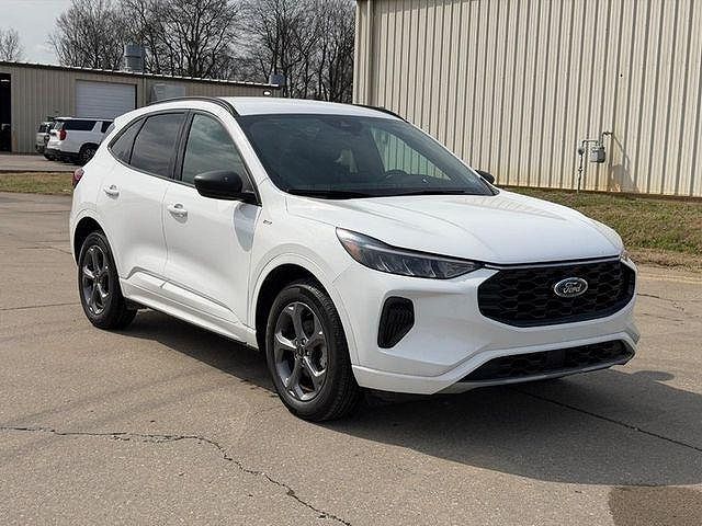 2023 Ford Escape