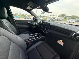 2027 Chevrolet Equinox