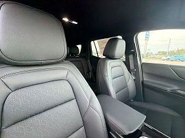 2027 Chevrolet Equinox