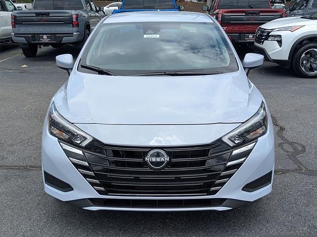 2025 Nissan Versa