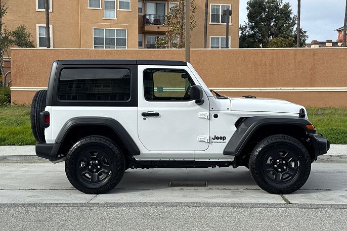 2025 Jeep Wrangler